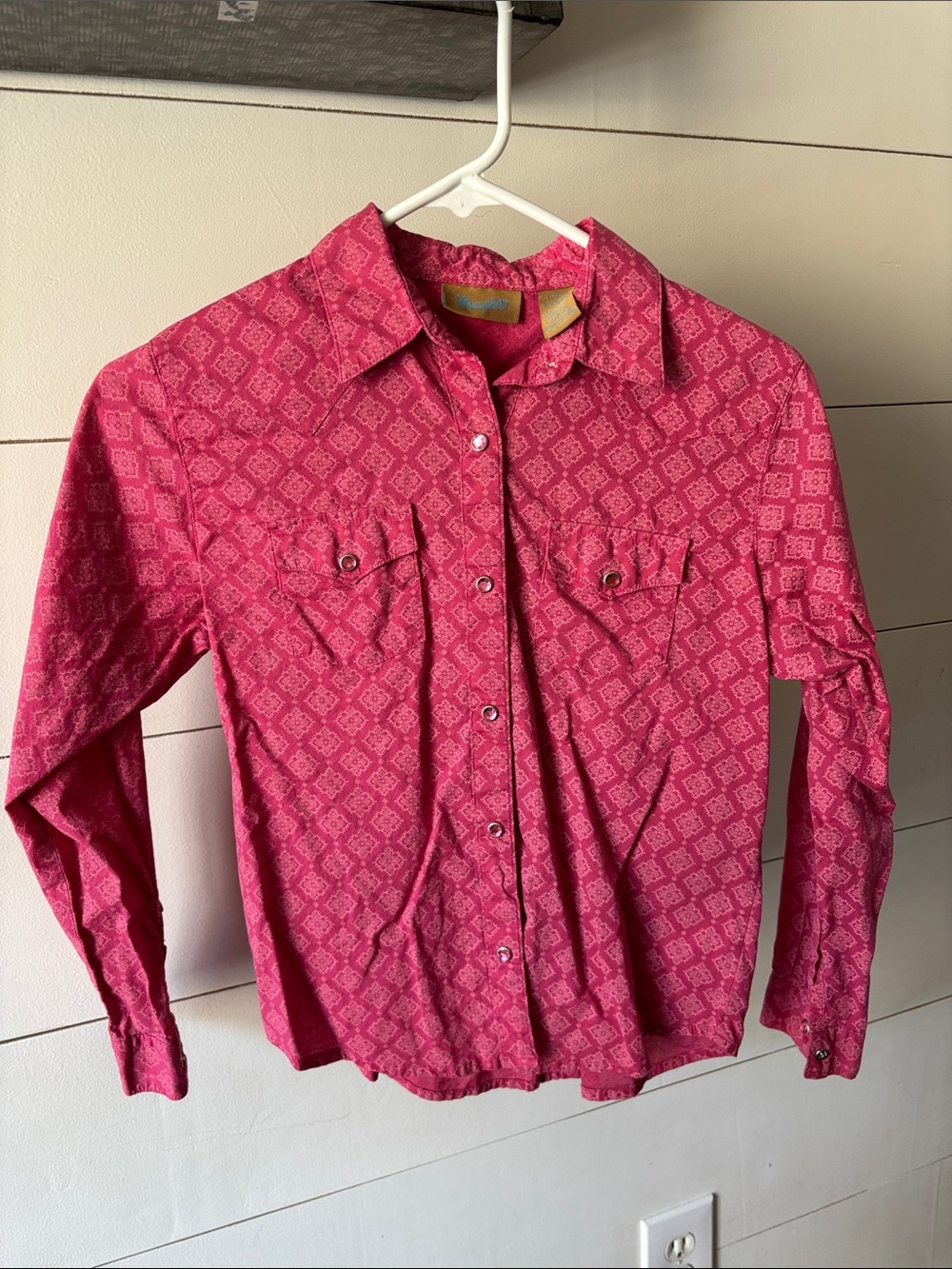Wrangler Hot Pink Geometric Print Western Shirt
